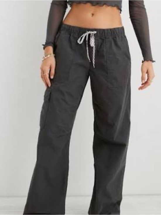 aerie Pants - aerie Baggy Cargo Skater Pant in Smoked Grey